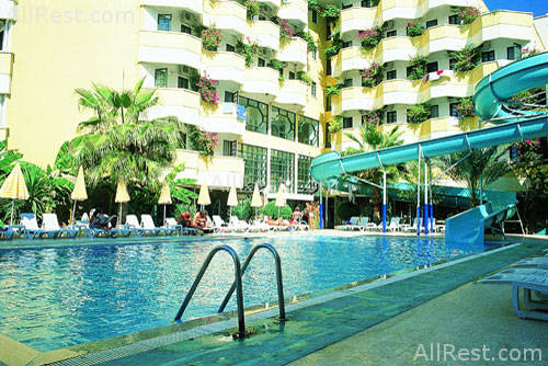 Club Alanka 4